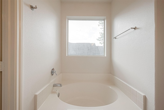 bathroom featuring a bathtub