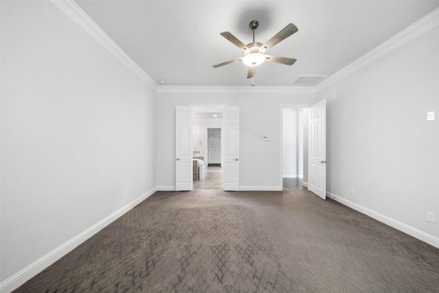 unfurnished room featuring ceiling fan and crown molding