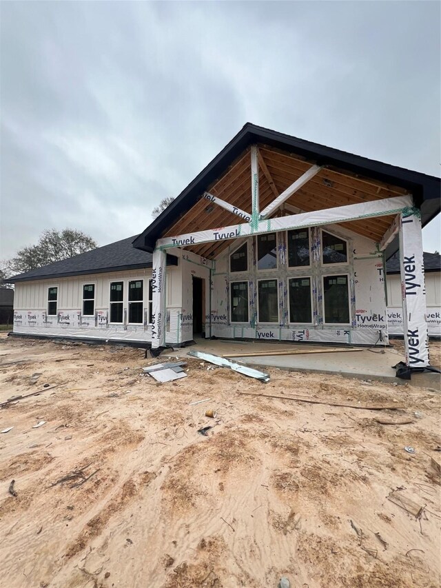 view of rear view of house