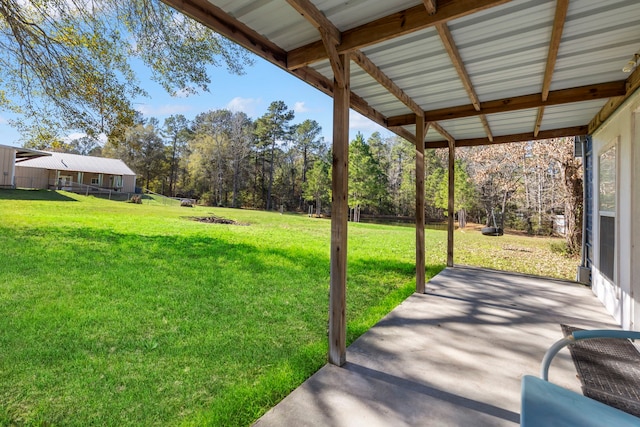 view of yard with a patio area