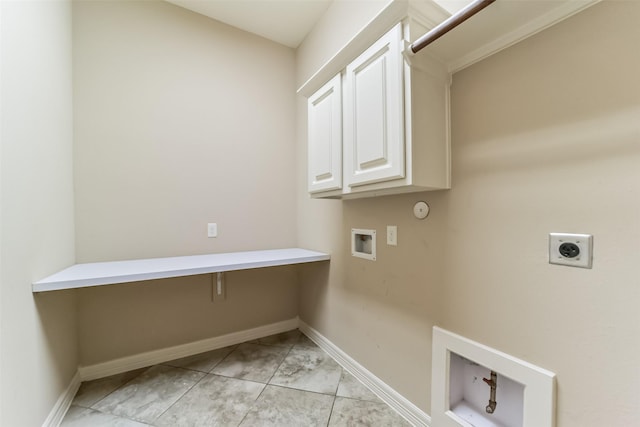 clothes washing area with electric dryer hookup, hookup for a gas dryer, cabinets, and washer hookup