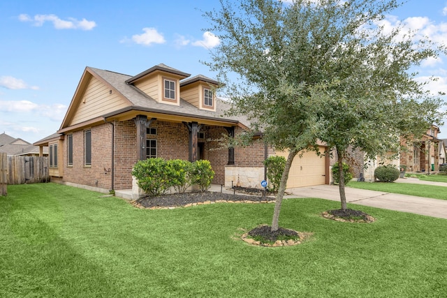 view of front facade featuring a garage and a front yard