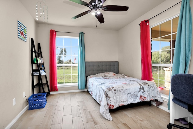 bedroom featuring ceiling fan