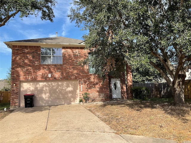 view of front property featuring a garage