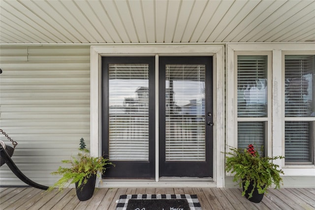 view of doorway to property