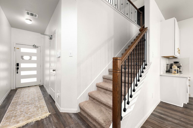 entryway featuring dark hardwood / wood-style flooring