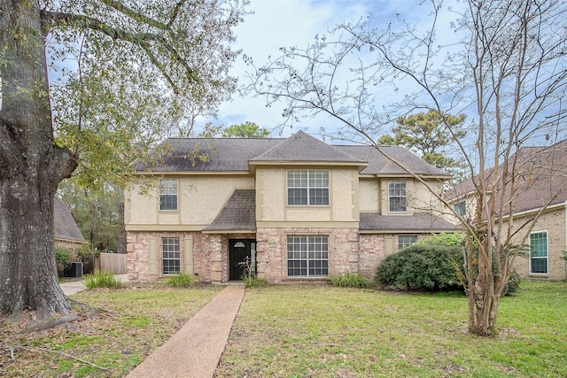 view of front of home with a front yard