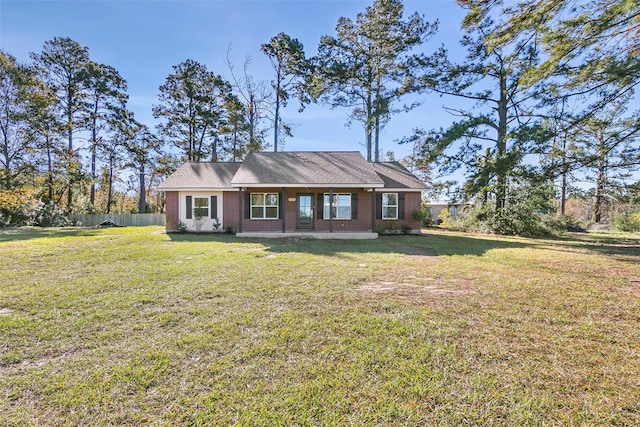 view of front of house with a front yard