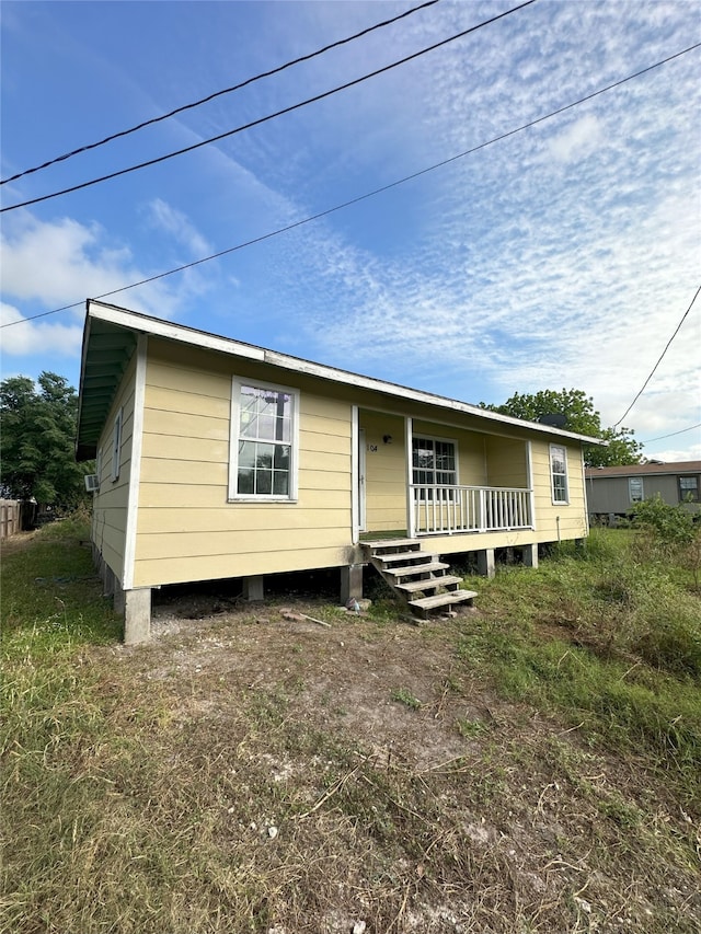 view of front of house