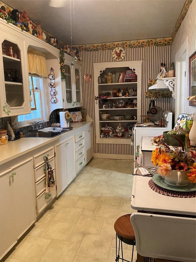 kitchen featuring sink