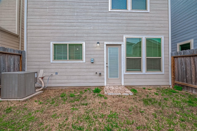 property entrance featuring cooling unit