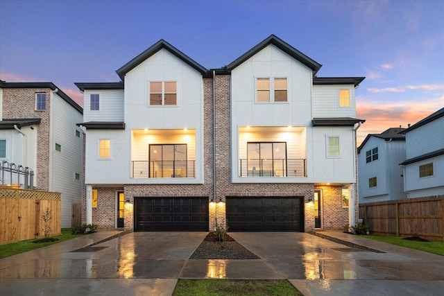 view of front facade with a garage