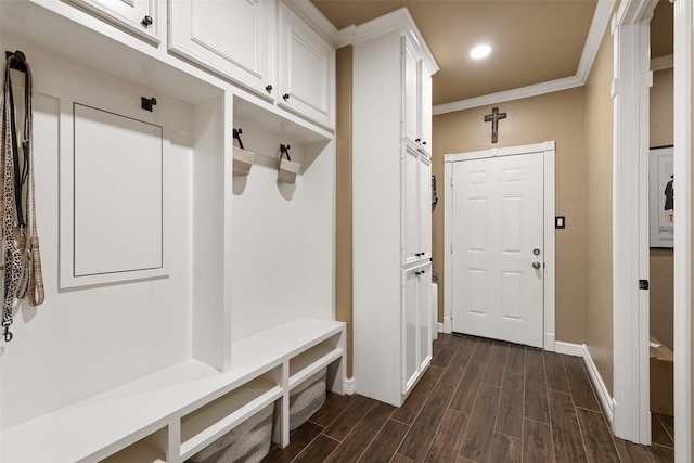 mudroom featuring crown molding