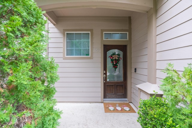 view of property entrance