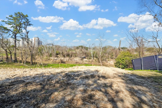 24 Tiel Way, Houston, TX 77019 - view of yard