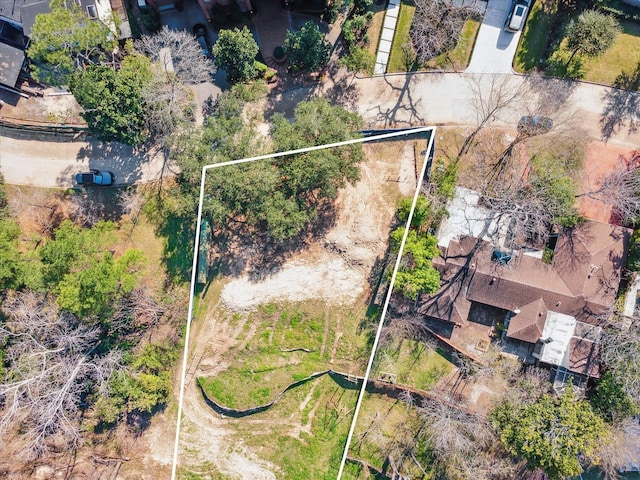 24 Tiel Way, Houston, TX 77019 - aerial overview of property's location featuring property parcel outlined