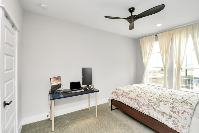 bedroom featuring carpet flooring and ceiling fan