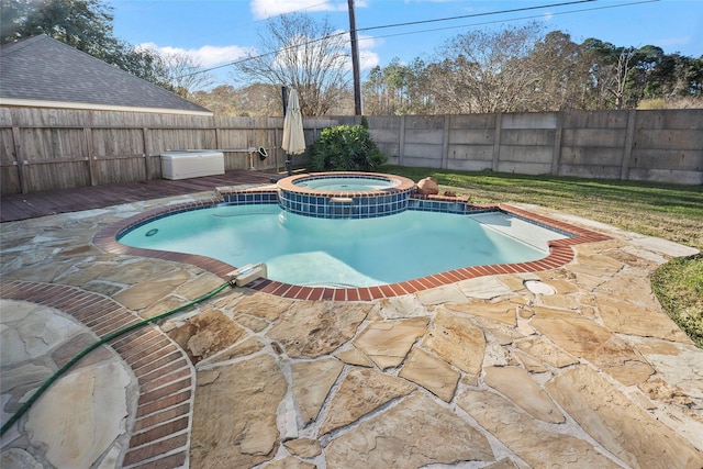 view of pool with an in ground hot tub