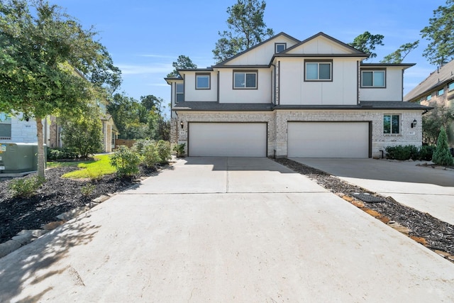 view of front of property featuring a garage