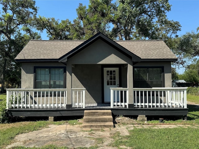 view of front facade with a porch