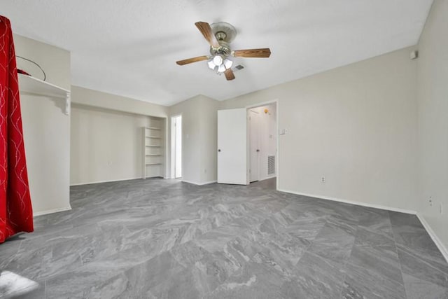 unfurnished bedroom with ceiling fan