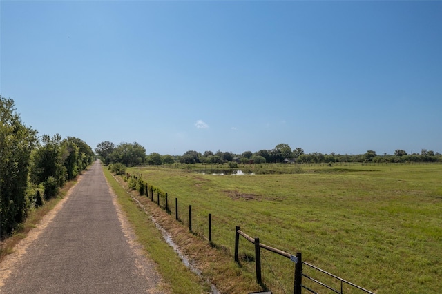 40687 Dusek Ln, Hempstead, TX 77445