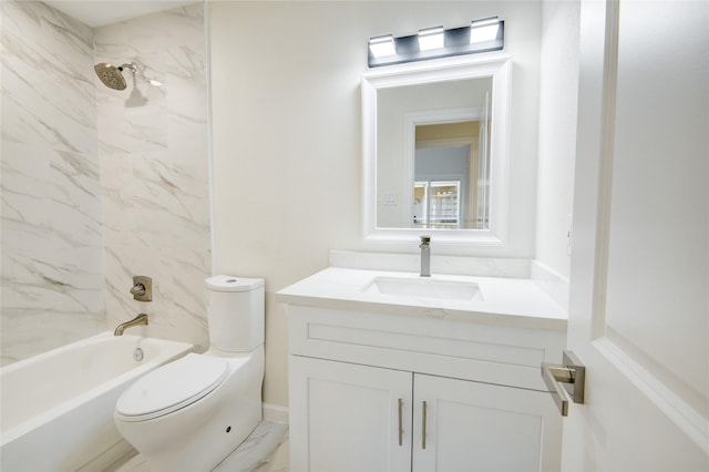 full bathroom with vanity, toilet, and tiled shower / bath