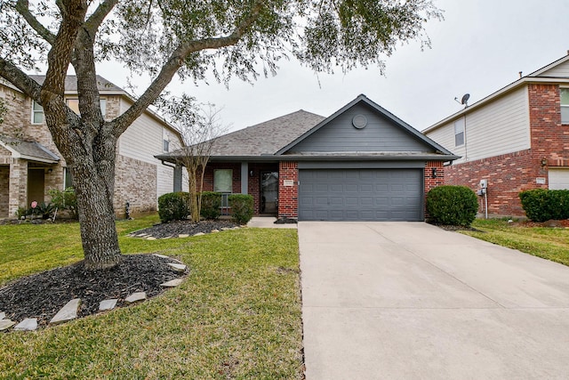 view of front facade with a garage and a front yard