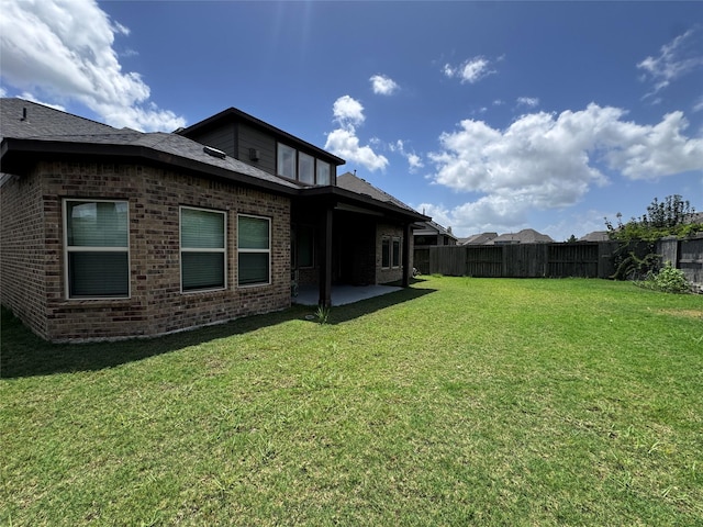 view of yard with a patio area