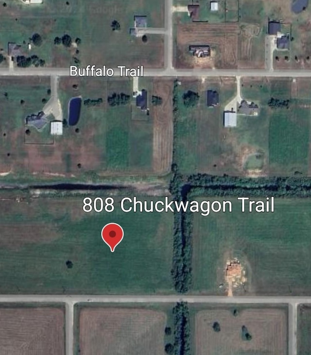 Listing photo 2 for 808 Chuckwagon Trl, Angleton TX 77515