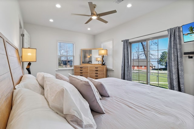 bedroom featuring ceiling fan