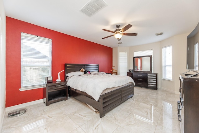 bedroom featuring ceiling fan