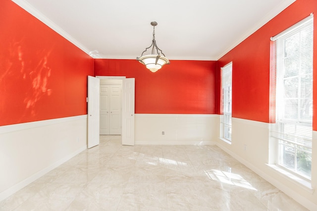 empty room with crown molding