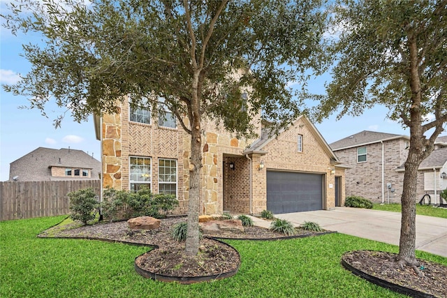 view of front facade featuring a front lawn and a garage