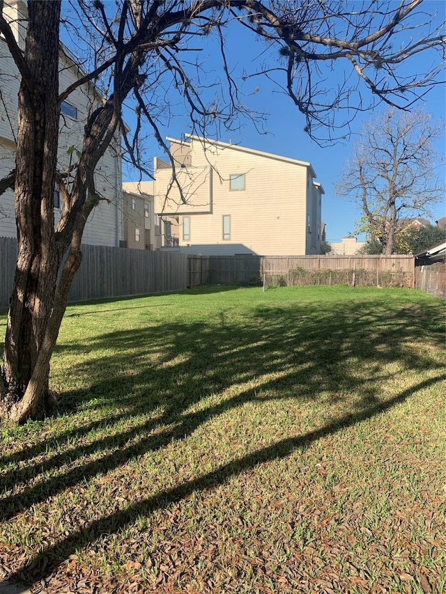 Listing photo 3 for 2316 Emancipation Ave, Houston TX 77004