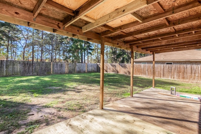 view of yard featuring a patio area