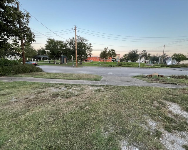 Listing photo 3 for 3110 Hutchins St, Houston TX 77004