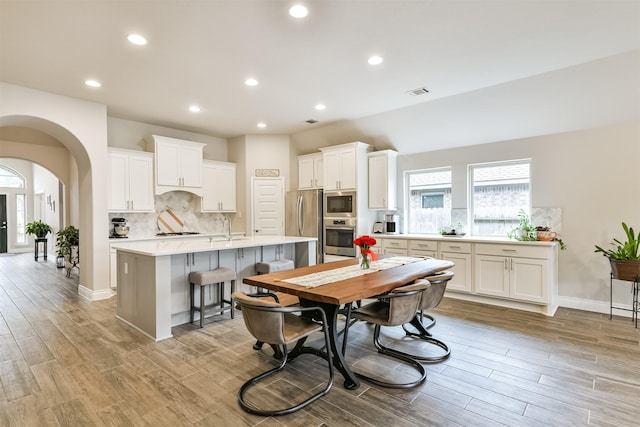 dining area with sink