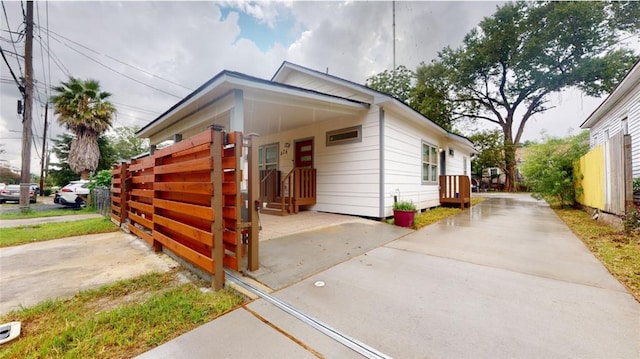 view of front of home