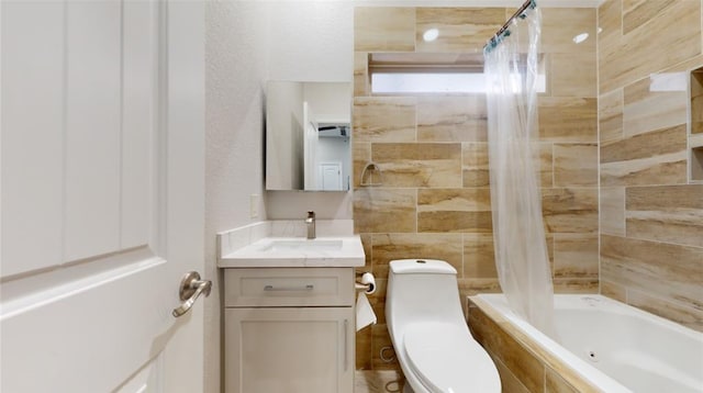 full bathroom with shower / tub combo with curtain, vanity, and toilet