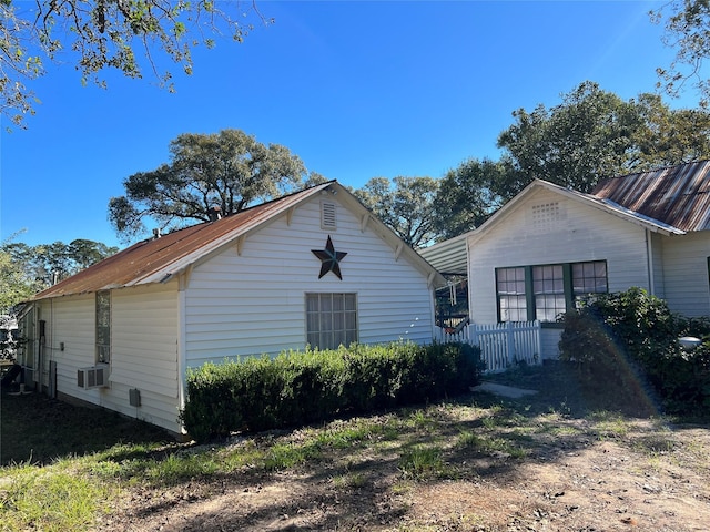 view of property exterior