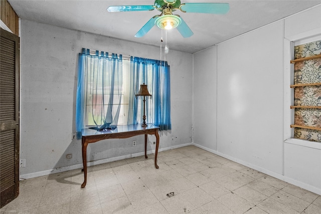 unfurnished room featuring ceiling fan