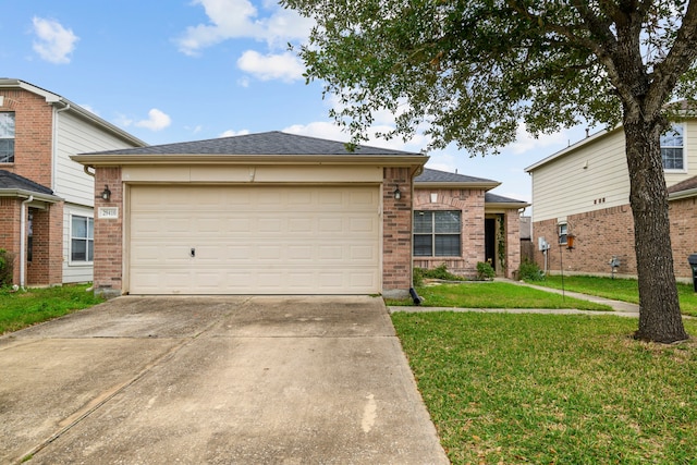 view of front of home with a front lawn