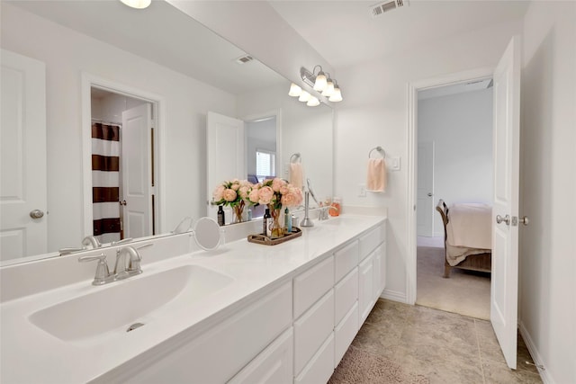 bathroom with vanity