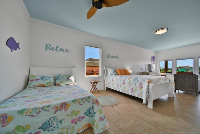 bedroom featuring ceiling fan