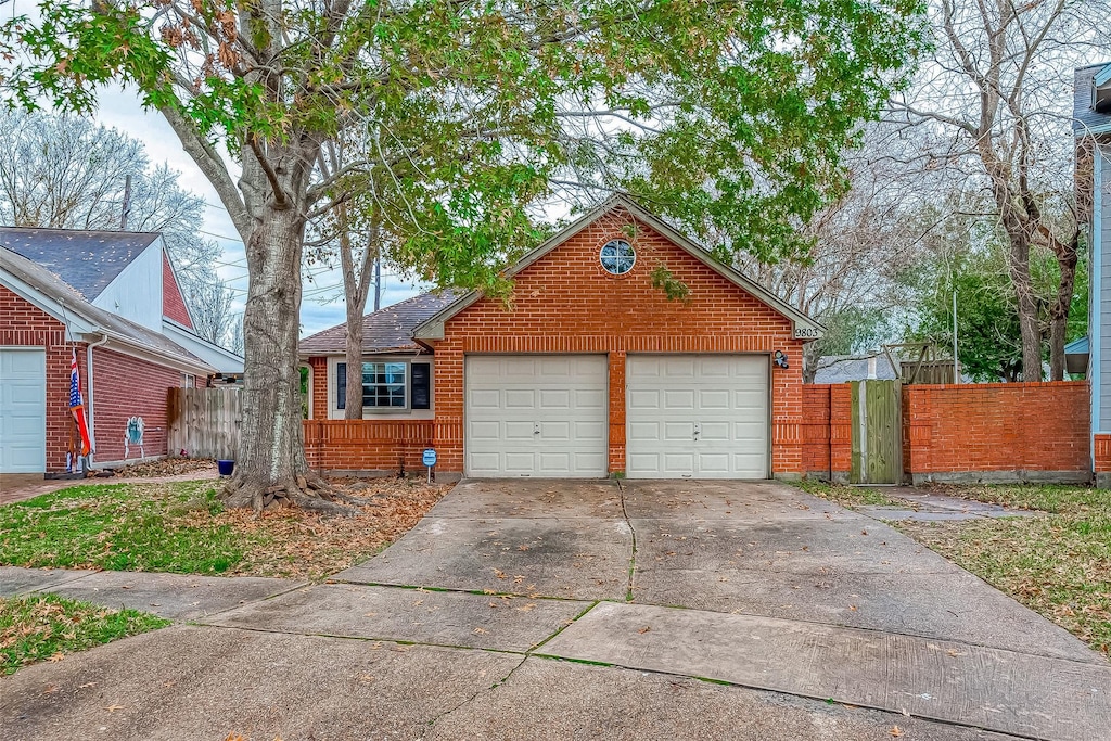 view of front facade with a garage