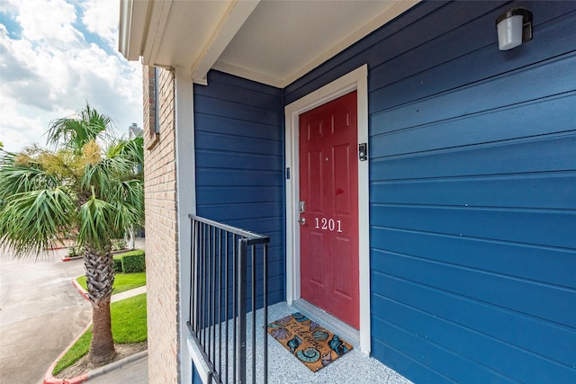 view of entrance to property