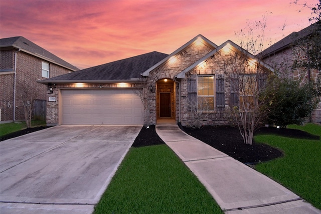 view of front facade with a garage