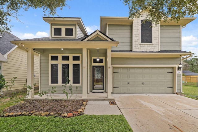 view of front facade featuring a garage