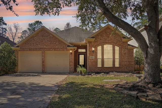 view of front of property featuring a garage